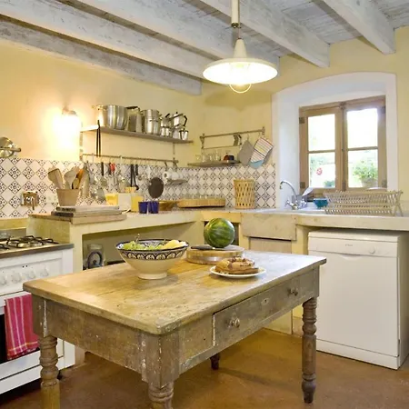 Villa Valle Santa Sleeps 11 Wifi Levanto