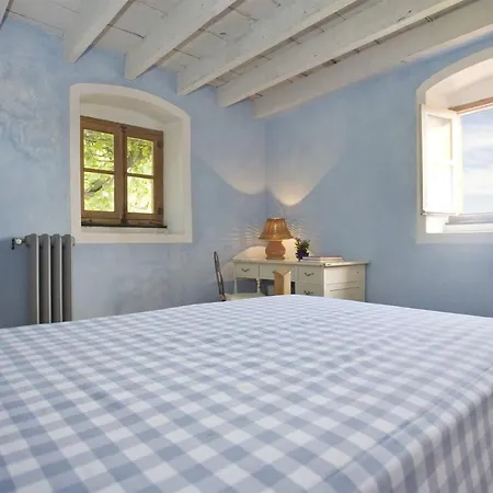 Villa Valle Santa Sleeps 11 Wifi